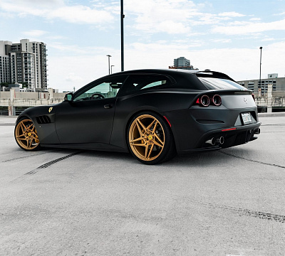 Фото дисков Anrky S1-X3 на Ferrari GTC4Lusso