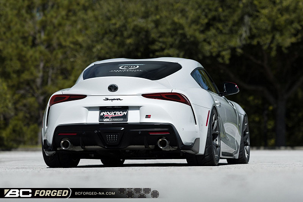 Фото дисков BC Forged RZ05 Глянцевый графит на Toyota Supra A90
