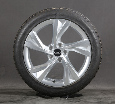 Audi 5 Spoke Flag 8W
