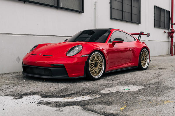 Фото дисков Brixton Forged TR20 Сатиновое золото на Porsche 911 VIII