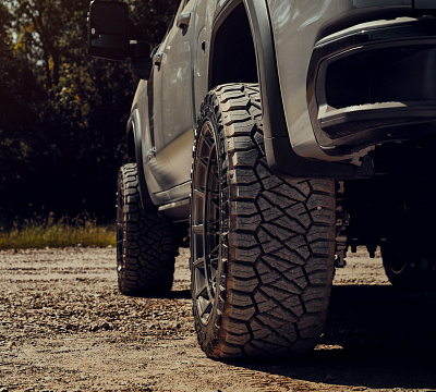 Фото дисков Vossen LCX-03 на GMC Sierra IV