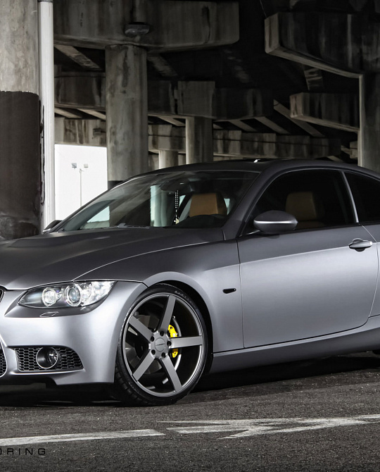 Фото дисков CV3 Глянцевый графит на BMW 3/M3 (E90)