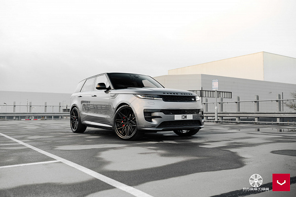 Фото дисков Vossen HF-7 Черный глянец на Range Rover Sport III