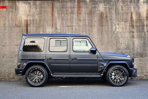 Mercedes-Benz G63 AMG