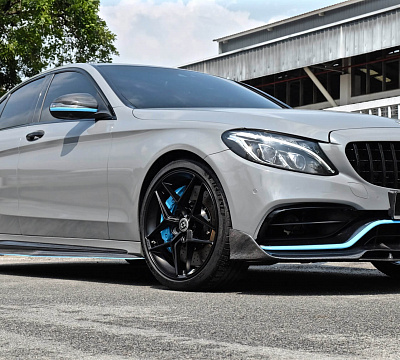 Фото дисков HRE FF11 на Mercedes-Benz C-Class (W205)