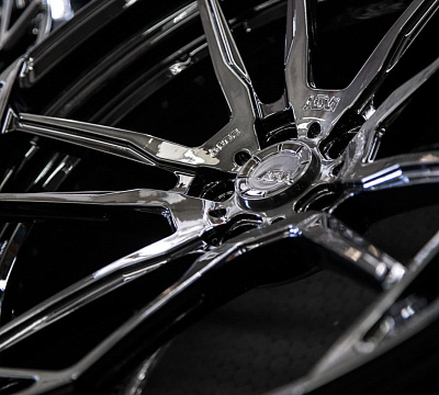 ADV.1 ADV5.3 M.V2 CS
