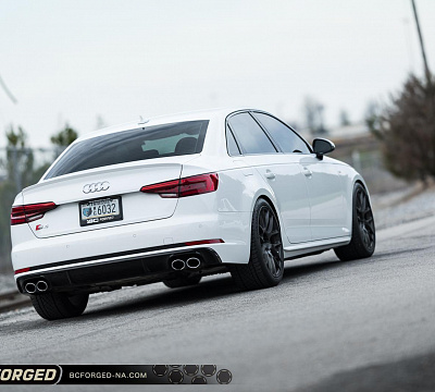 Фото дисков BC Forged RS40 на Audi A/S/RS 4 (B9)