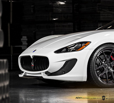 Фото дисков ADV.1 ADV5.0 M.V2 SL на Maserati GranTurismo I