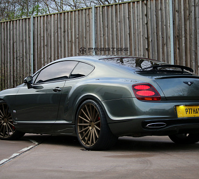 Фото дисков Vossen VFS-2 на Bentley Continental GT II