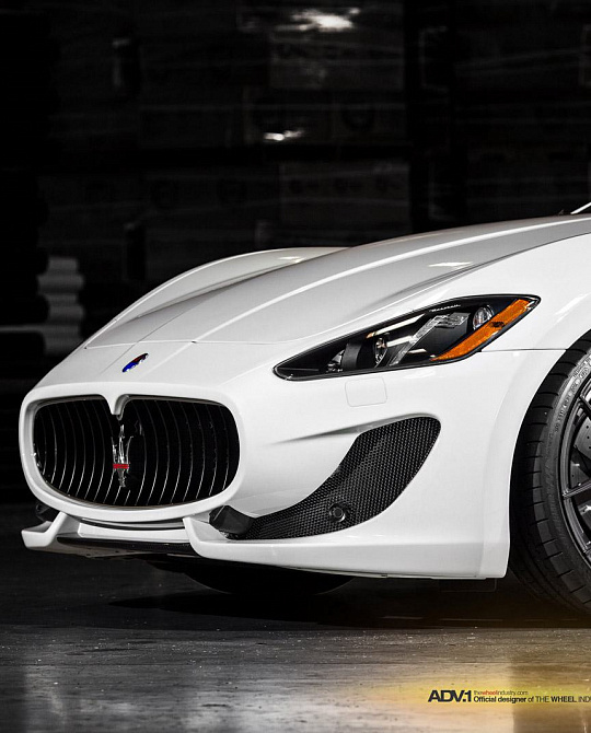 Фото дисков ADV5.0 M.V2 SL Глянцевый темный лак на Maserati GranTurismo I