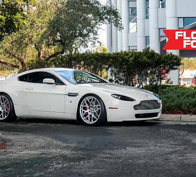 Фото дисков HRE FF01 на Aston Martin Vantage 3