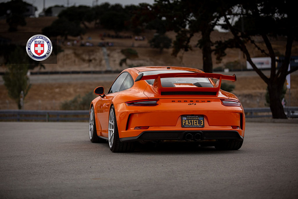 Фото дисков HRE RC104 Сатиновый лак на Porsche 911 VII