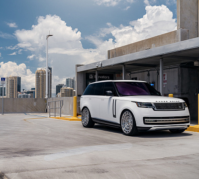 Фото дисков Vossen LC3-12 на Land Rover Range Rover V