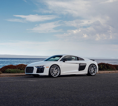 Фото дисков HRE P201 на Audi R8 (4S)