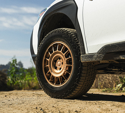 Фото дисков Black Rhino VOLL на Subaru Outback BT