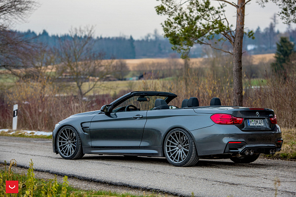 Фото дисков Vossen VFS-2 Глянцевый графит на BMW 4/M4 (F32/F82)