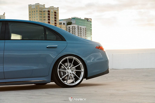 Фото дисков Anrky S1-X5 Полированный лак на Mercedes-Benz S-Class (W222, C217)