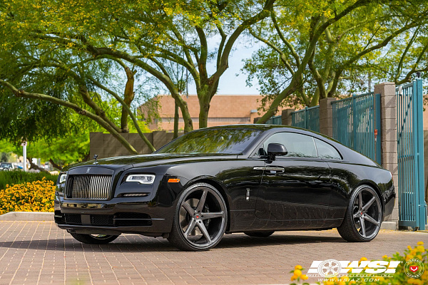 Фото дисков Vossen CG-201 Глянцевый темный лак на Rolls-Royce Wraith
