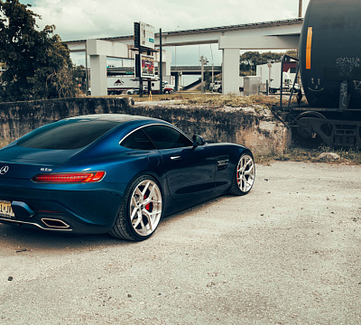 Фото дисков Brixton Forged PF7 на Mercedes-Benz AMG GT I