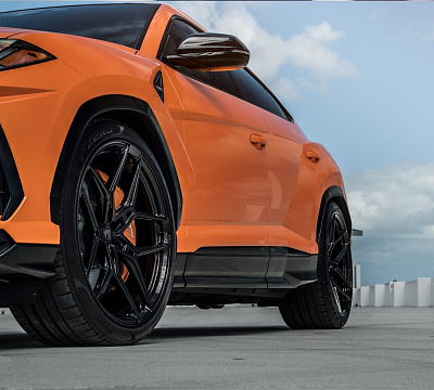 Фото дисков Anrky S1-X4 на Lamborghini Urus