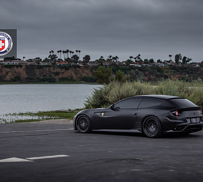 Фото дисков HRE 501 на Ferrari FF