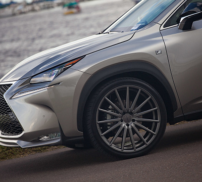 Фото дисков Vossen VFS-2 на Lexus NX I