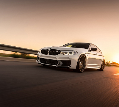 Фото дисков HRE P101 на BMW 5/M5 (G30/F90)