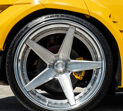 Фото дисков Anrky RS5.3 на Lamborghini Urus