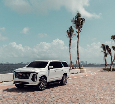 Фото дисков Vossen HF-8 на Cadillac Escalade V