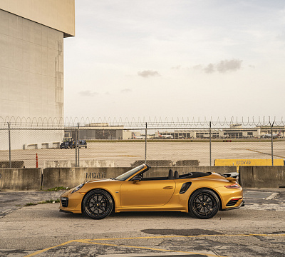 Фото дисков Strasse Wheels SV10 Deep Concave FS на Porsche 911 VII