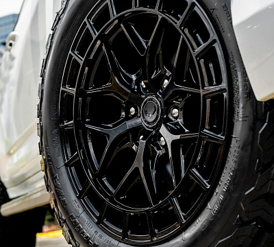 Фото дисков Vossen HFX-1 (6-Lug) на Lexus LX IV