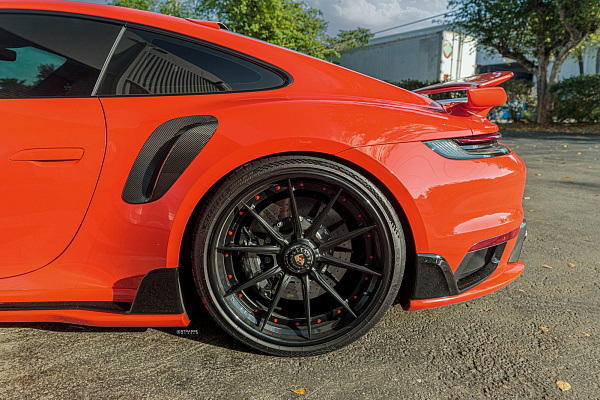 Фото дисков Strasse Wheels SV10 Deep Concave Duoblock Черный сатин на Porsche 911 VIII