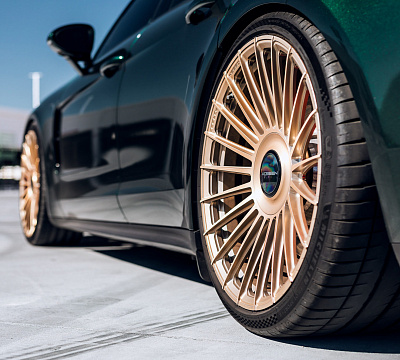 Фото дисков Vossen S17-13 на Porsche Panamera II