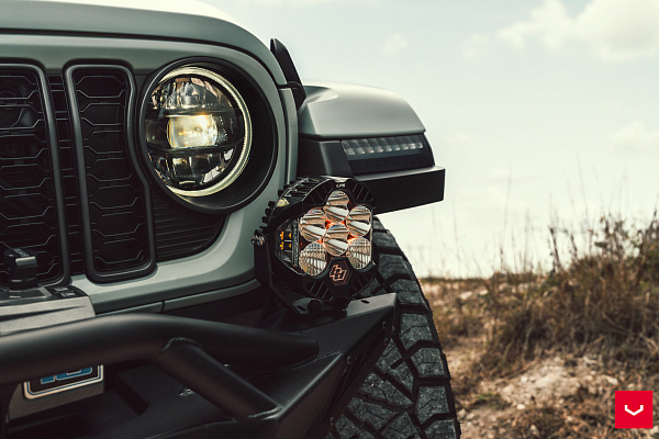 Фото дисков Vossen HFX-1 (5-Lug) Черный глянец на Jeep Wrangler IV (JL)
