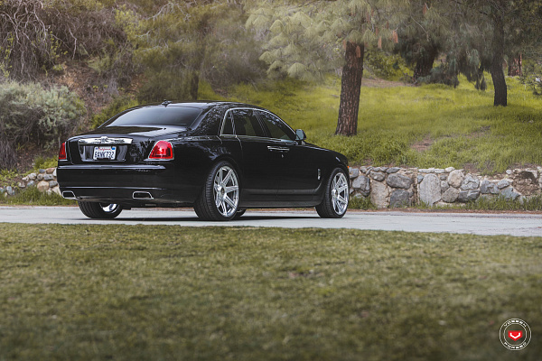 Фото дисков Vossen S17-11 Глянцевый лак на Rolls-Royce Ghost I
