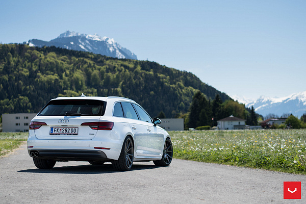 Фото дисков Vossen VFS-1 Сатиновый графит на Audi A/S/RS 4 (B9)