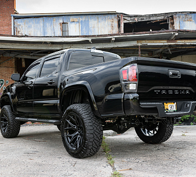 Фото дисков Vossen HF6-4 на Toyota Tacoma III