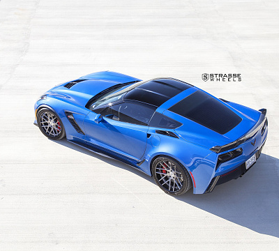 Фото дисков Strasse Wheels SM7 Deep Concave на Chevrolet Corvette C7