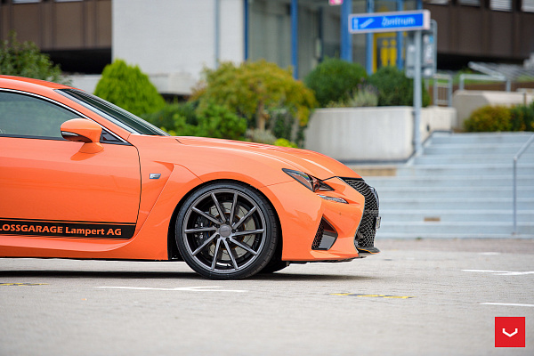 Фото дисков Vossen CVT Глянцевый графит на Lexus RC