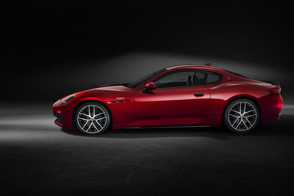 Фото дисков Maserati Astreo  на Maserati GranTurismo II