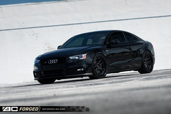 Фото дисков BC Forged LE72 // MLE72 Глянцевый темный лак на Audi A/S/RS 5 (8T)