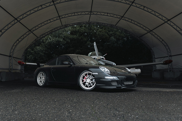 Фото дисков Rotiform LTN-J Серебро на Porsche 911 VI