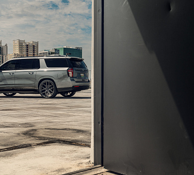Фото дисков Vossen HF6-4 на Chevrolet Suburban XII