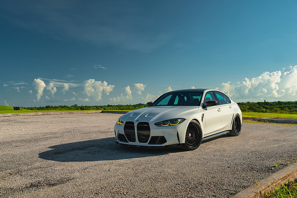 Фото дисков Strasse Wheels SV20 Track Черный сатин на BMW 3/M3 (G2x/G80)