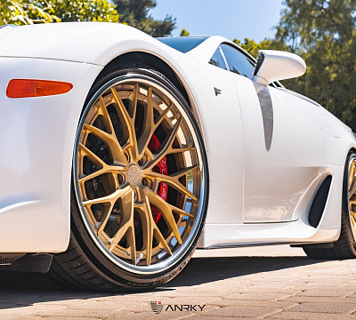 Фото дисков Anrky AN30 на Lexus LFA