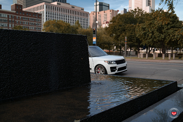 Фото дисков Vossen M-X3 Глянцевый тонированный лак на Land Rover Range Rover IV