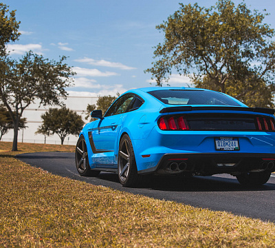 Фото дисков Vossen CV3 на Ford Mustang VI