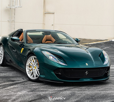 Фото дисков Anrky S1-X1 на Ferrari 812