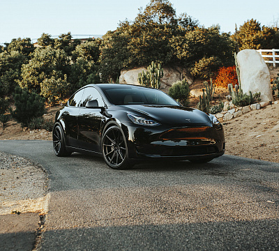 Фото дисков Vossen HF-3 на Tesla Model Y