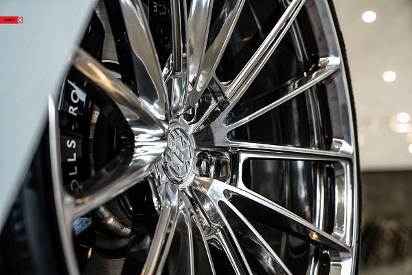 Фото дисков Anrky AN19 Полированный лак на Rolls-Royce Wraith